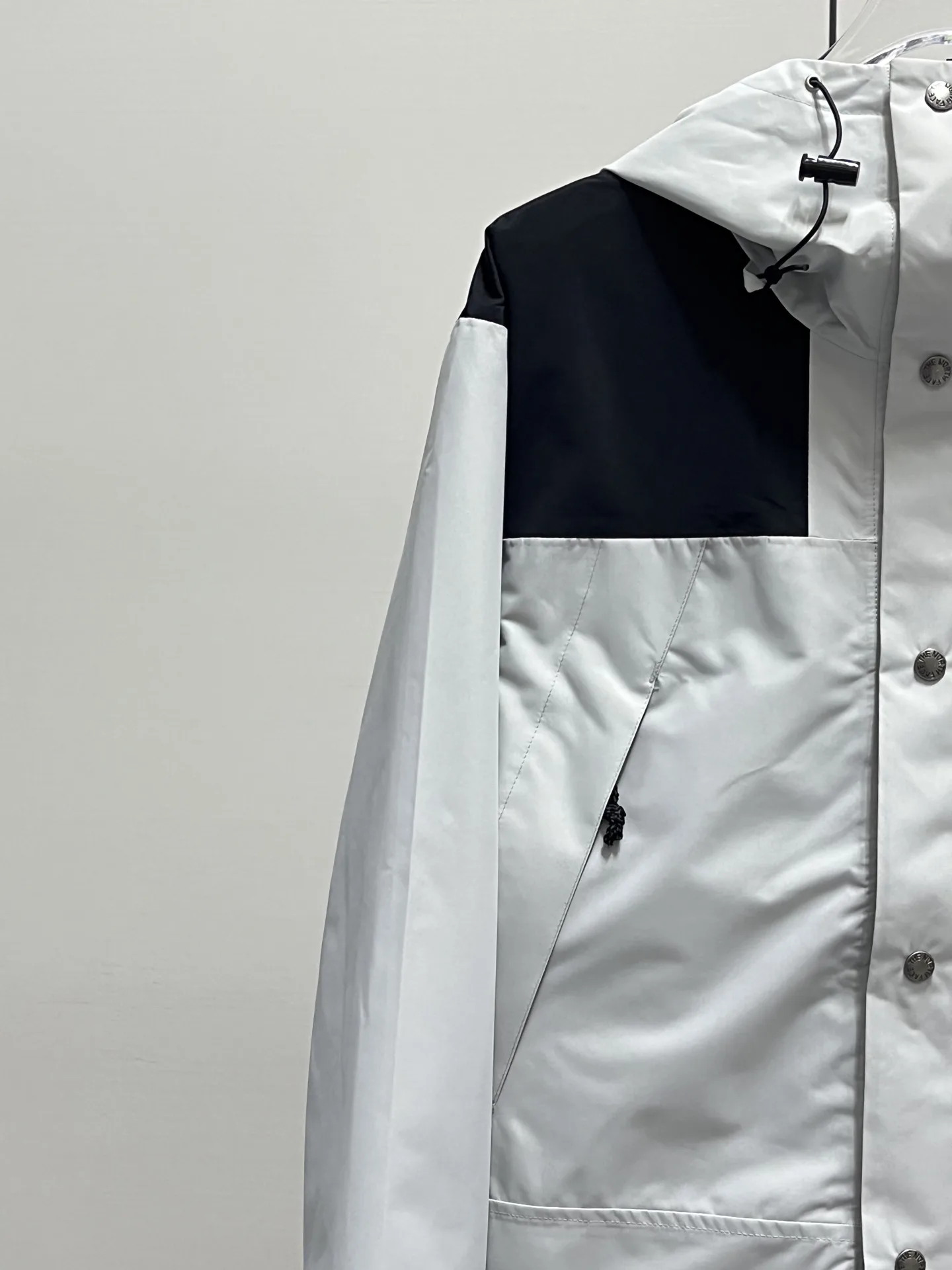 1990 Mountain Jacket GORE-TEX Shell D28019059 — view 5
