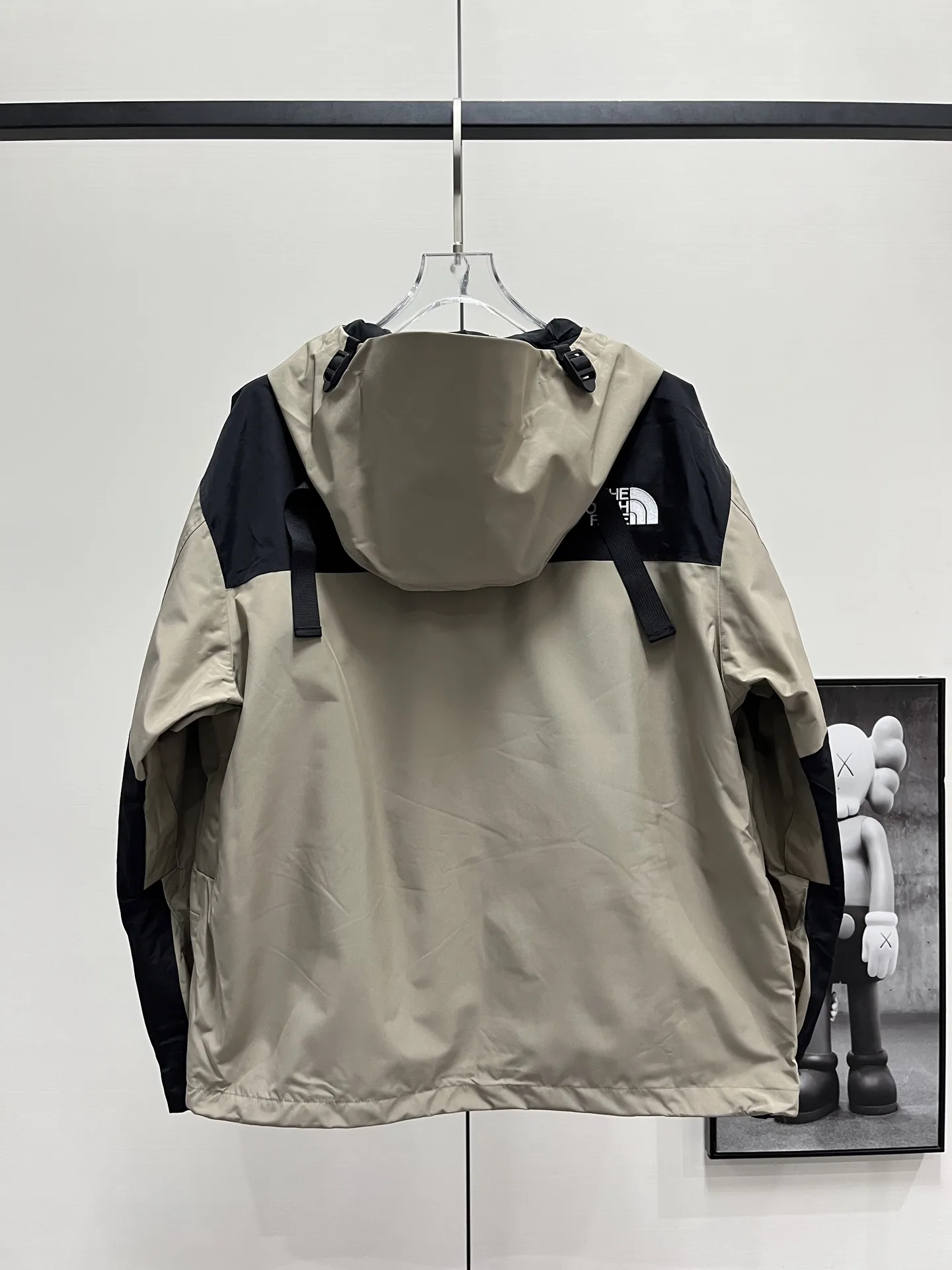 1990 Mountain Jacket GORE-TEX Shell D28019064 — view 3