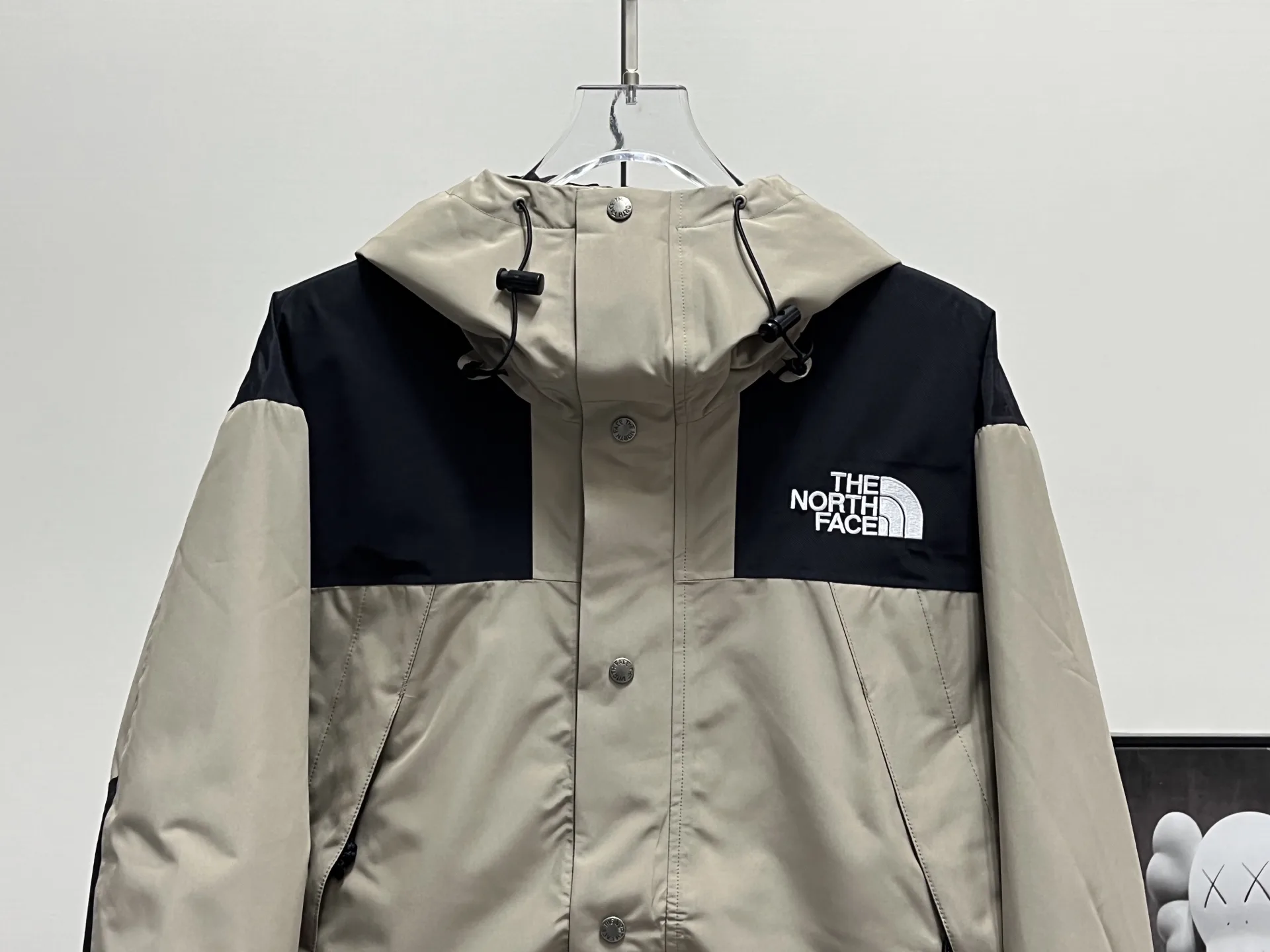 1990 Mountain Jacket GORE-TEX Shell D28019064 — view 8