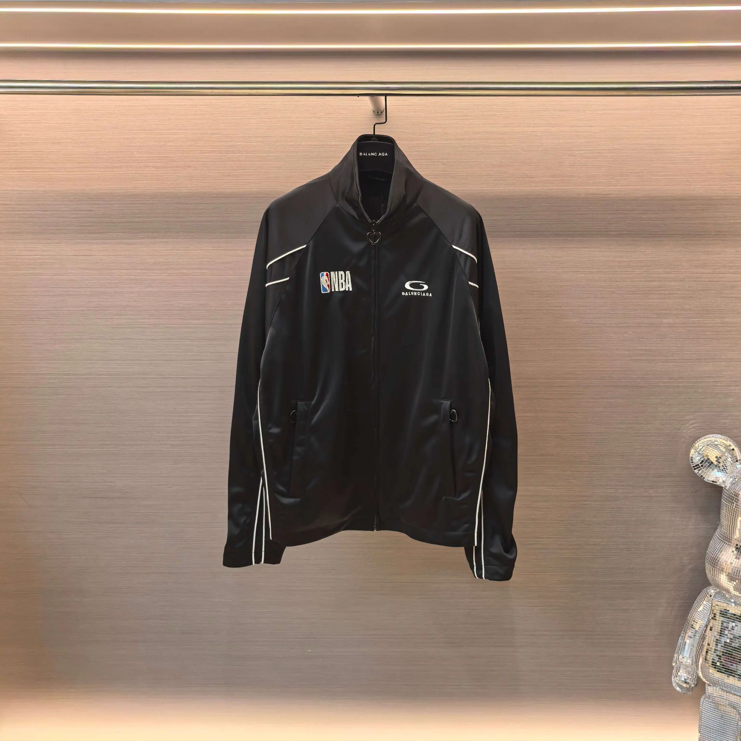 NBA Logo Embroidered Tracksuit Jacket and Skirt Set D29022389 — view 2