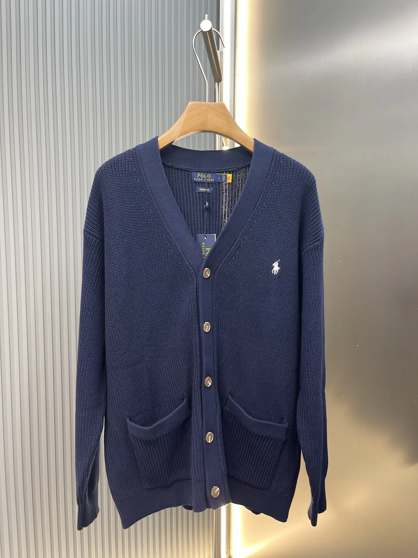 Embroidered Logo Cotton Knit Cardigan D30019123