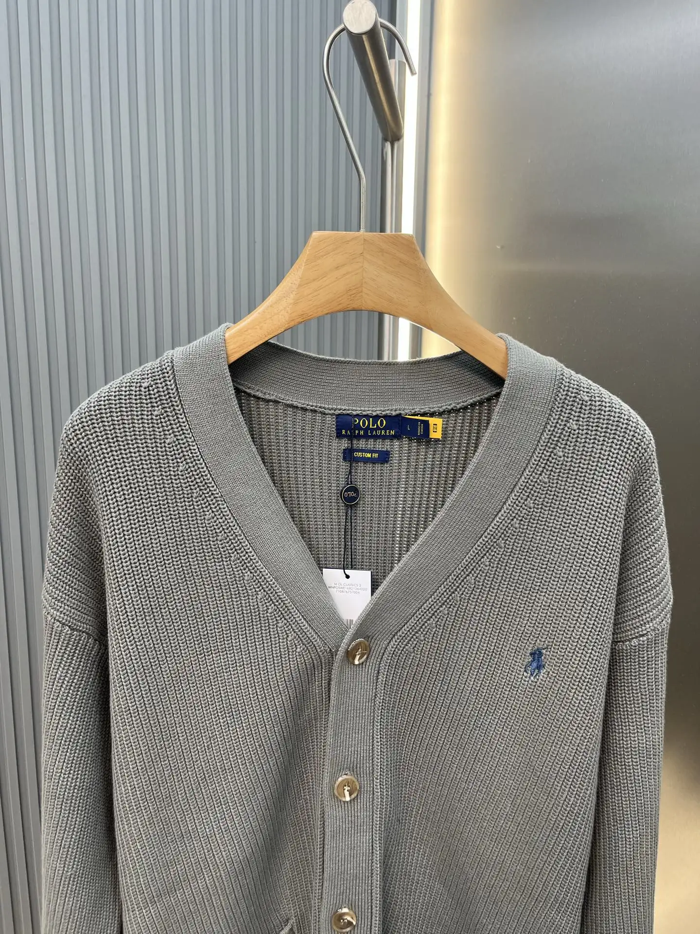 Embroidered Logo Cotton Knit Cardigan D30019122 — view 2