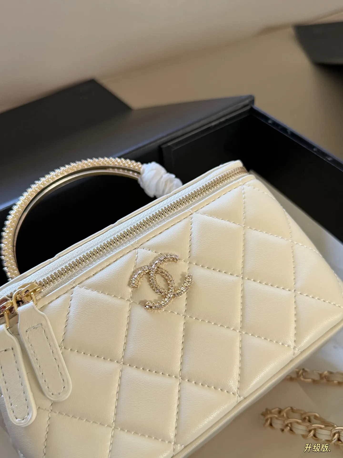 Chanel Quilted Vanity Case with Crystal Handle D30017991 — view 3