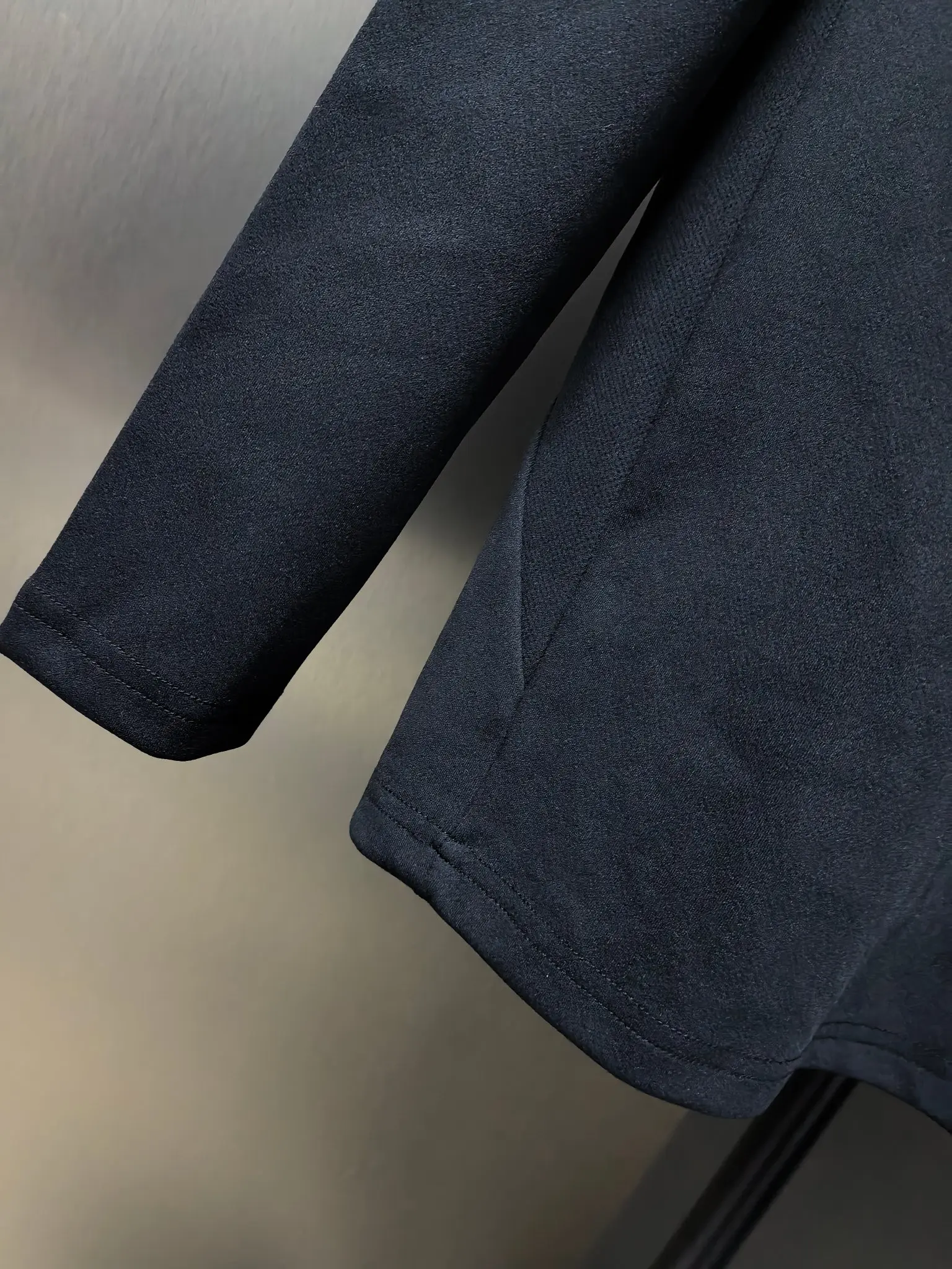Half-Zip Long-Sleeve Performance Top D31020767 — view 5