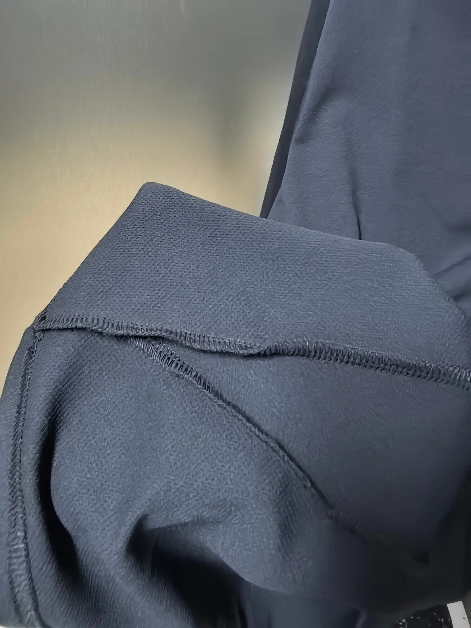 Half-Zip Long-Sleeve Performance Top D31020767 — view 9