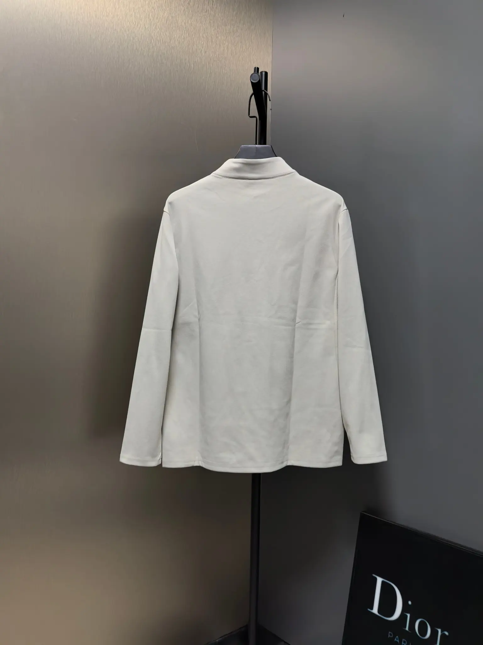 Logo-Embossed Half-Zip Long-Sleeve Top D31020768 — view 7