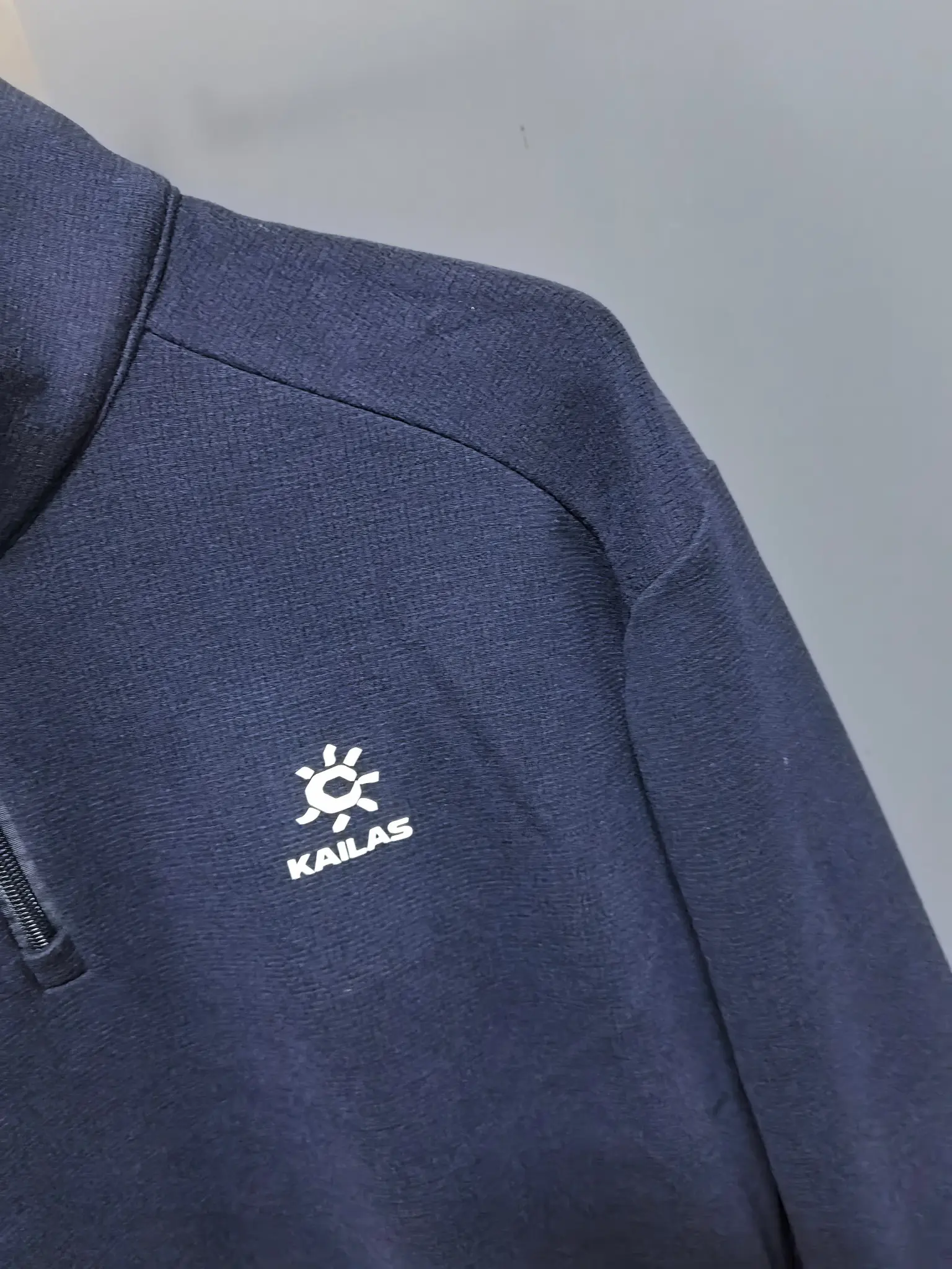 Kailas Half-Zip Long-Sleeve Sweatshirt D31020770 — view 3