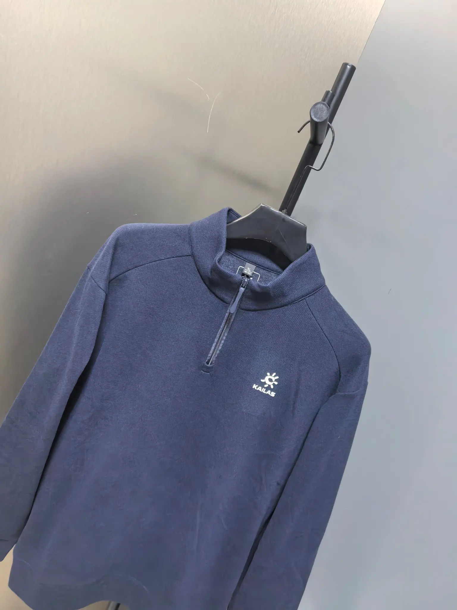 Kailas Half-Zip Long-Sleeve Sweatshirt D31020770 — view 6