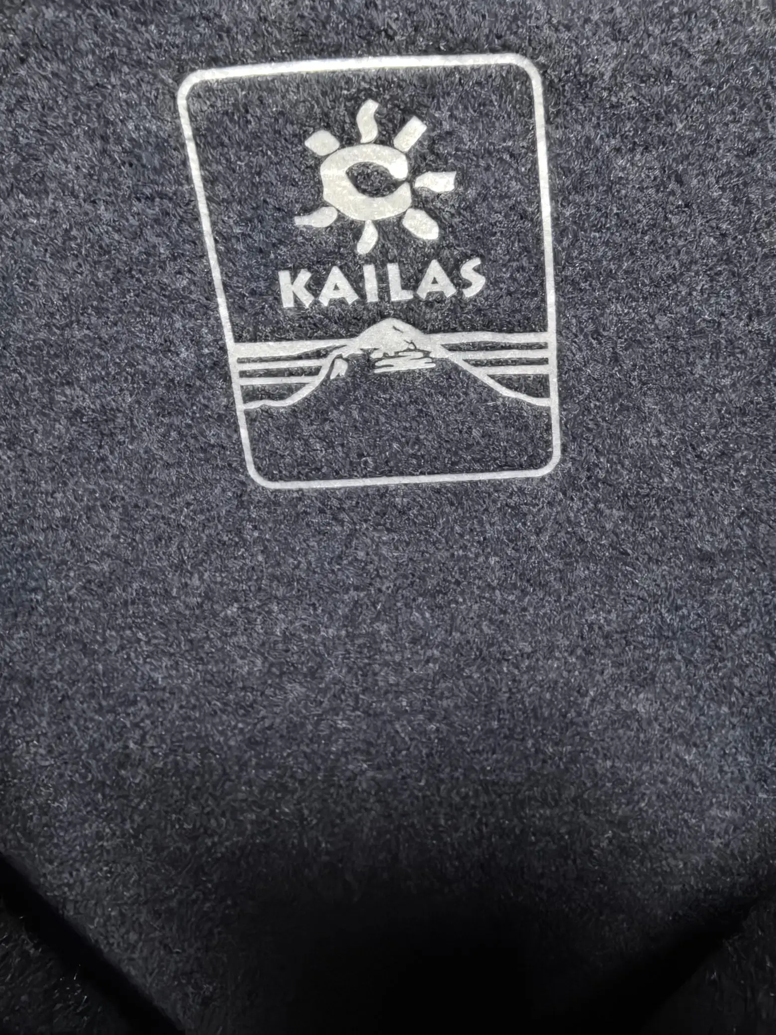 Kailas Half-Zip Long-Sleeve Sweatshirt D31020770 — view 8