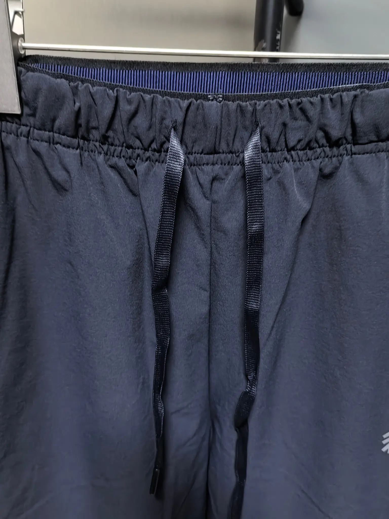 Men's Outdoor Performance Trousers D31020804 — view 3