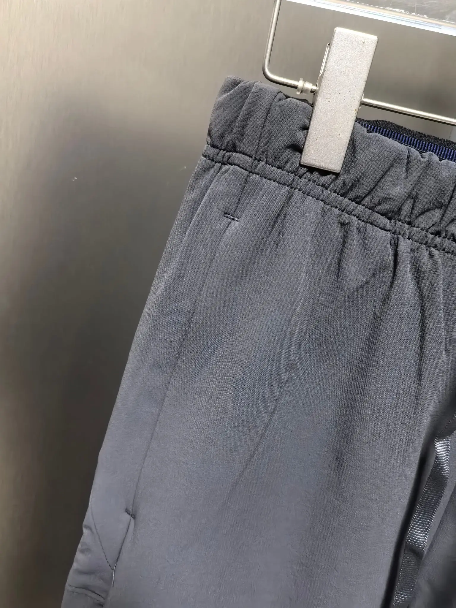 Men's Outdoor Performance Trousers D31020805 — view 2