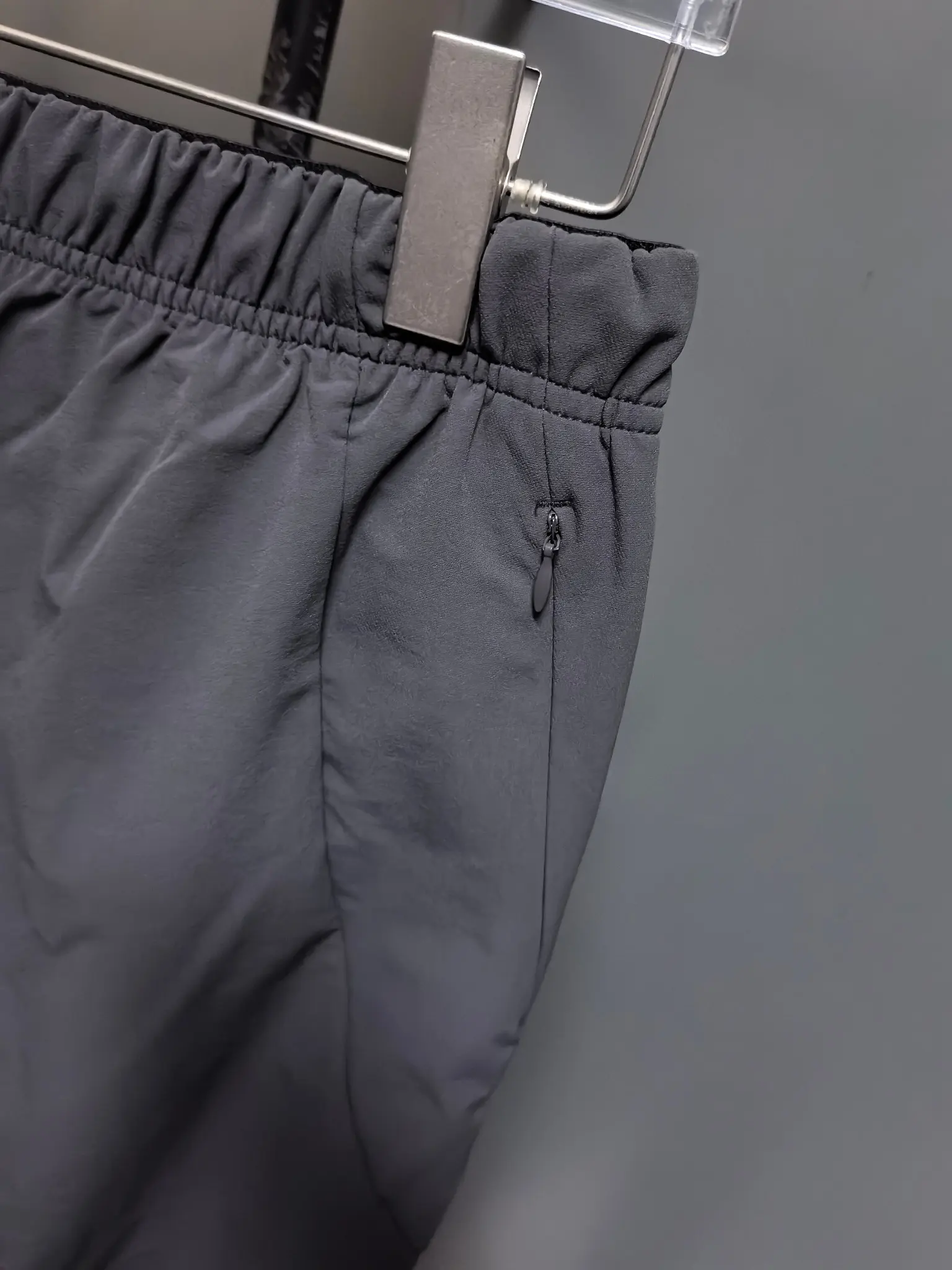 Men's Outdoor Performance Trousers D31020805 — view 7