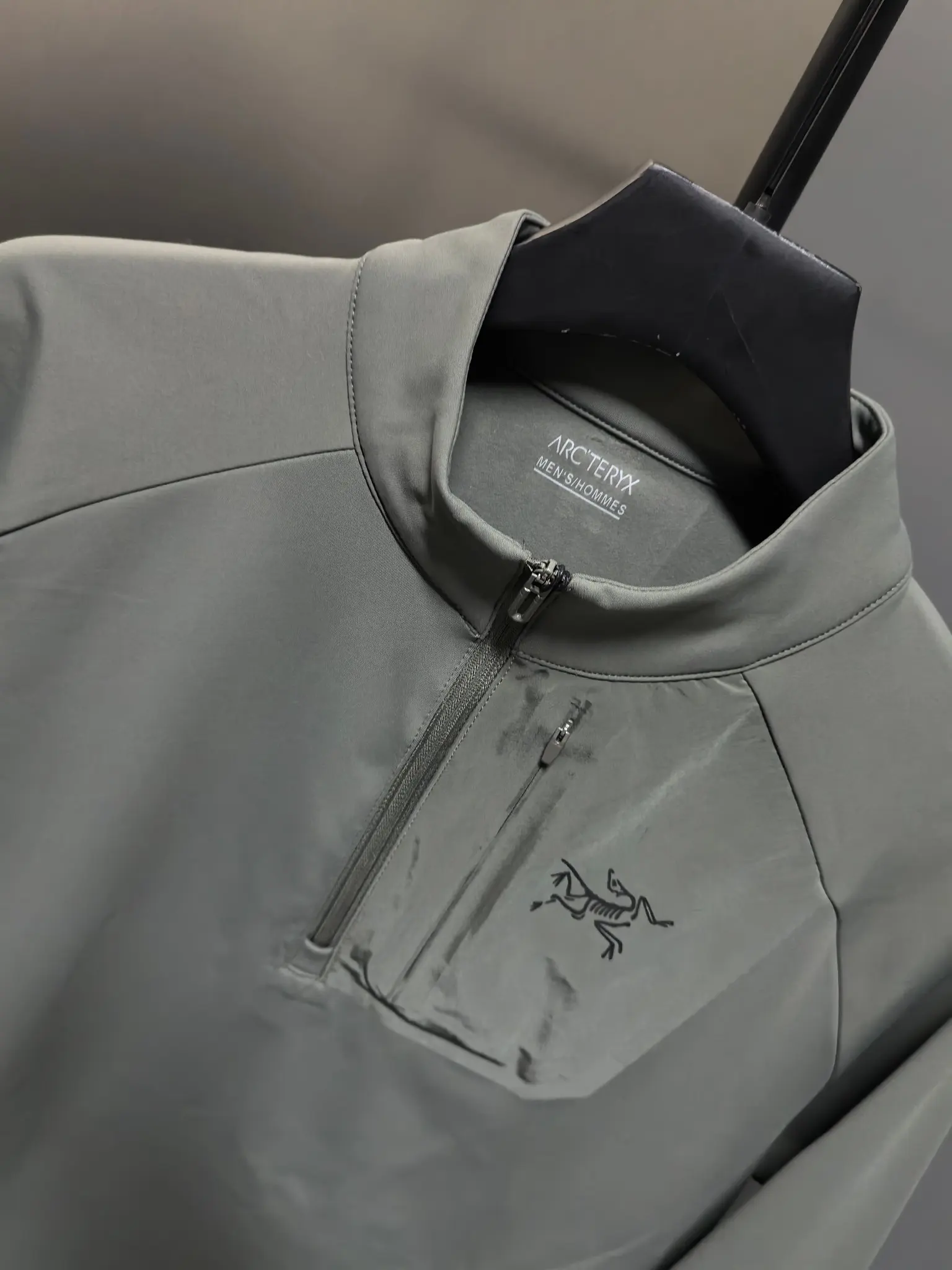 Half-Zip Long-Sleeve Performance Top D31020776 — view 4