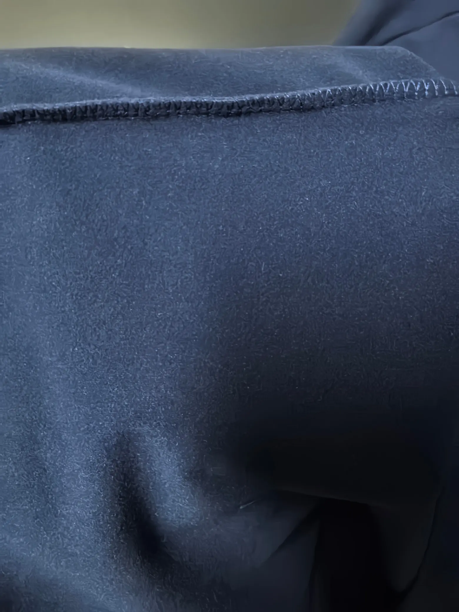 Half-Zip Long-Sleeve Performance Top D31020775 — view 9