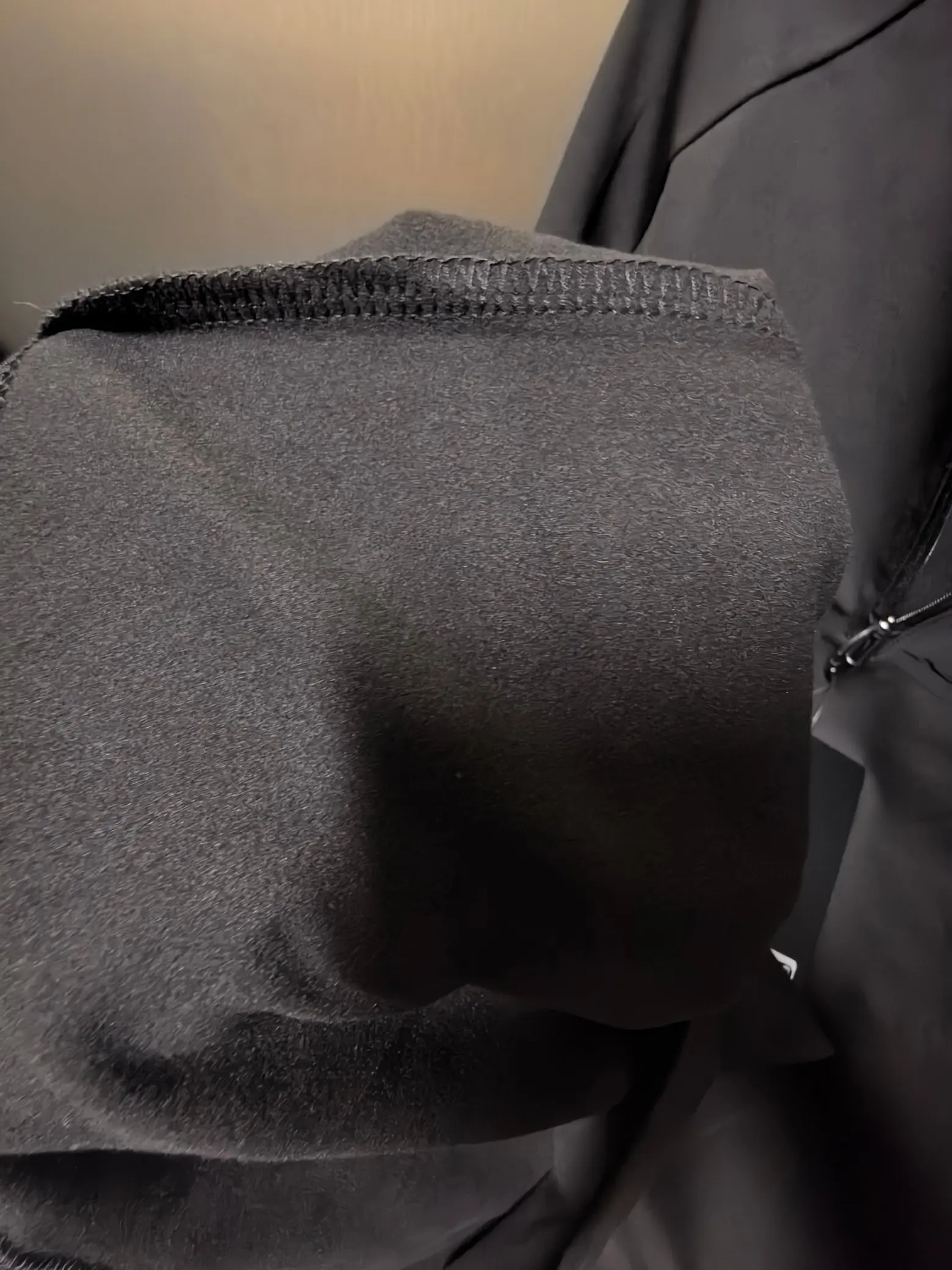 Half-Zip Technical Long-Sleeve Top D31020777 — view 8