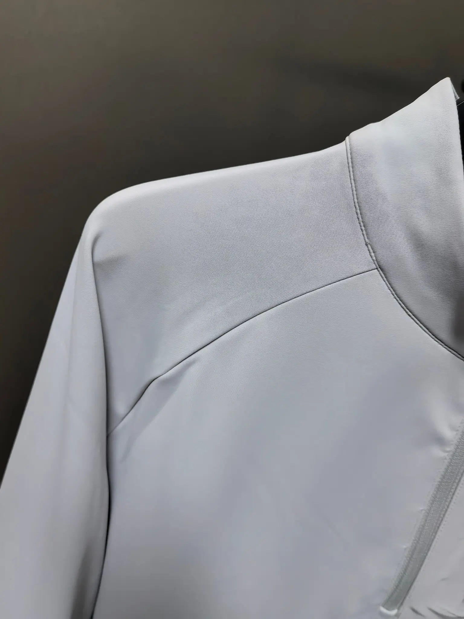 Half-Zip Long-Sleeve Performance Base Layer D31020774 — view 2