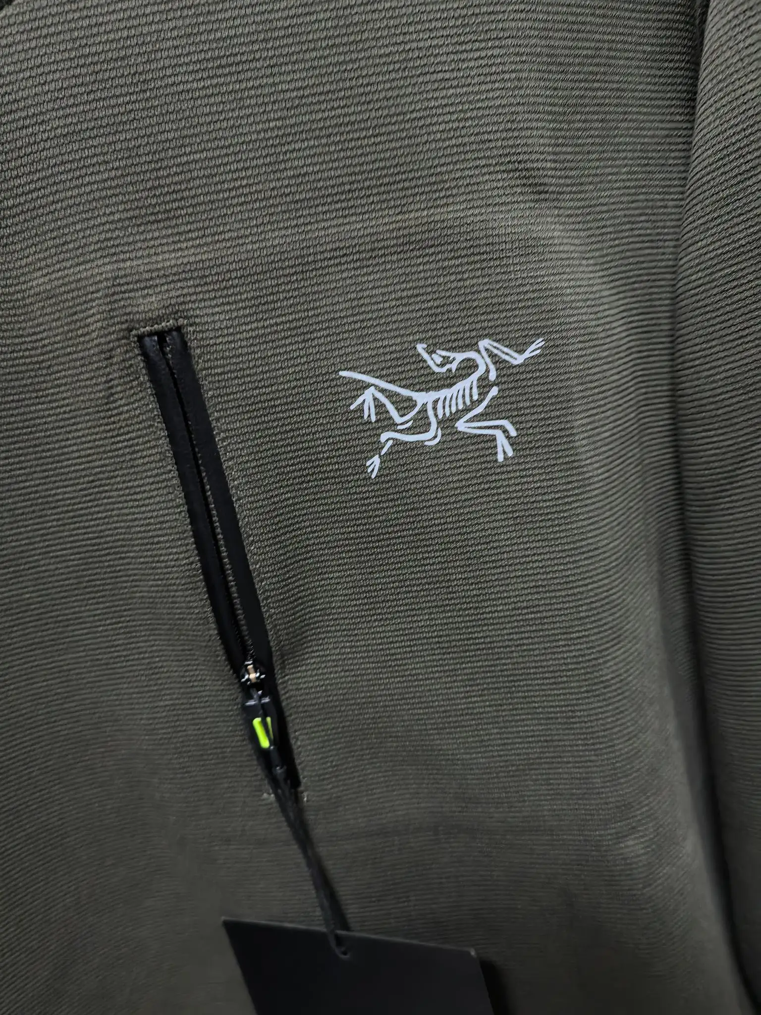 Logo-Embroidered Crew-Neck Sweatshirt D31020786 — view 3