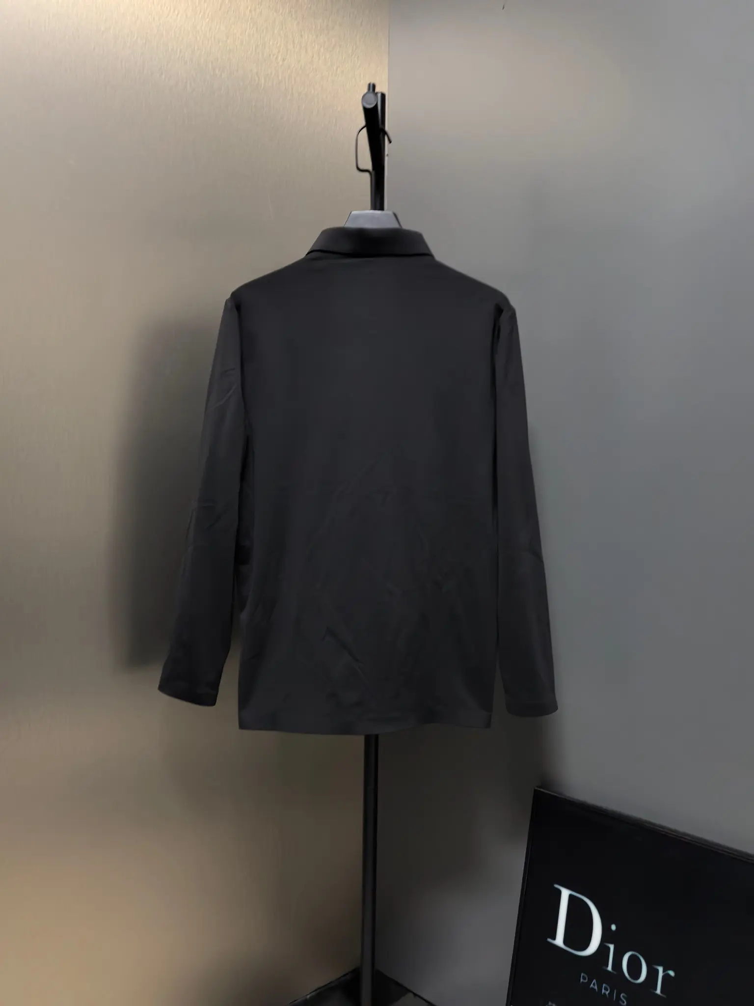 Long-Sleeved Half-Zip Polo Shirt D31020782 — view 8