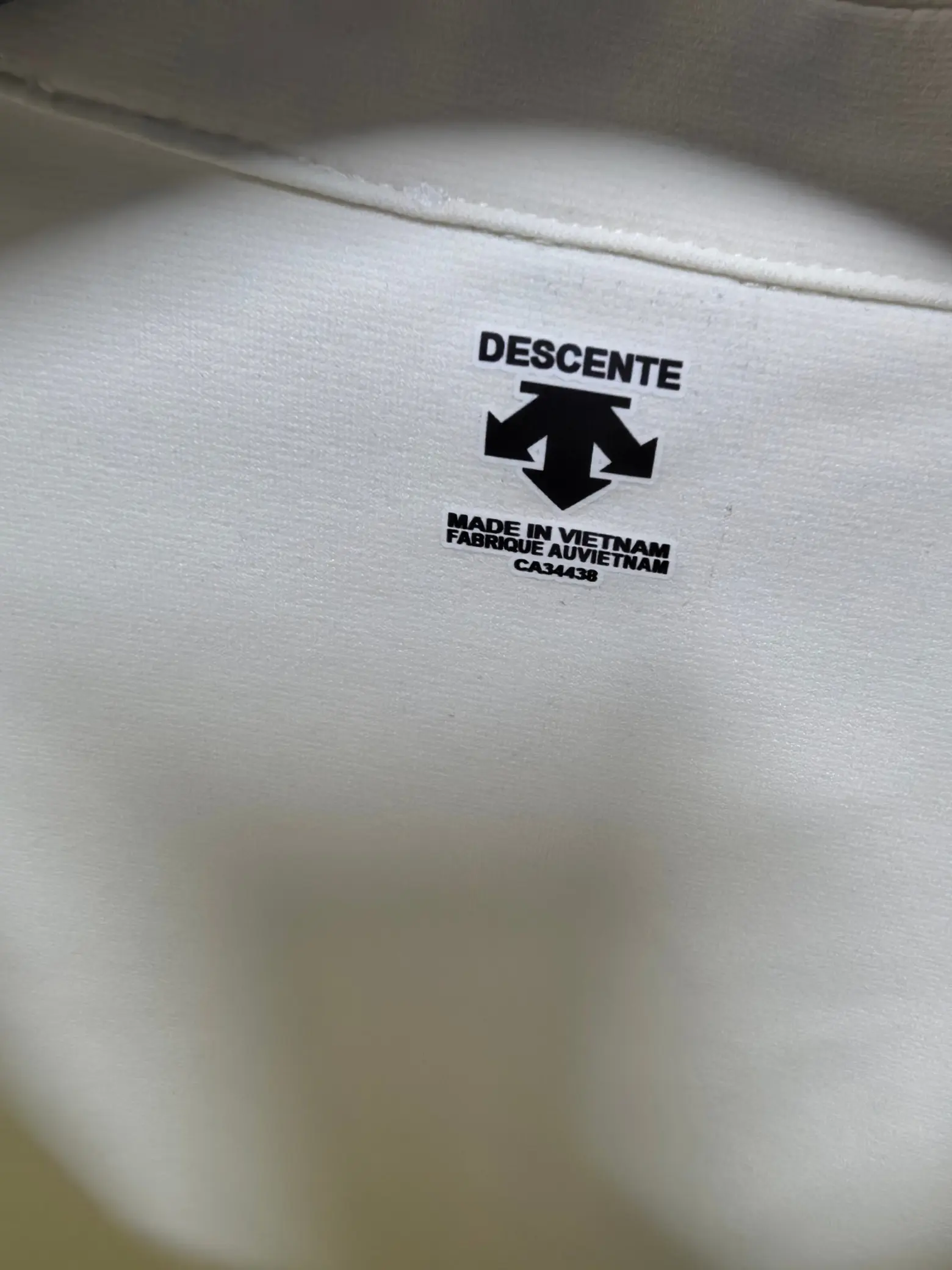 Long-Sleeve Performance Polo Shirt D31020779 — view 8