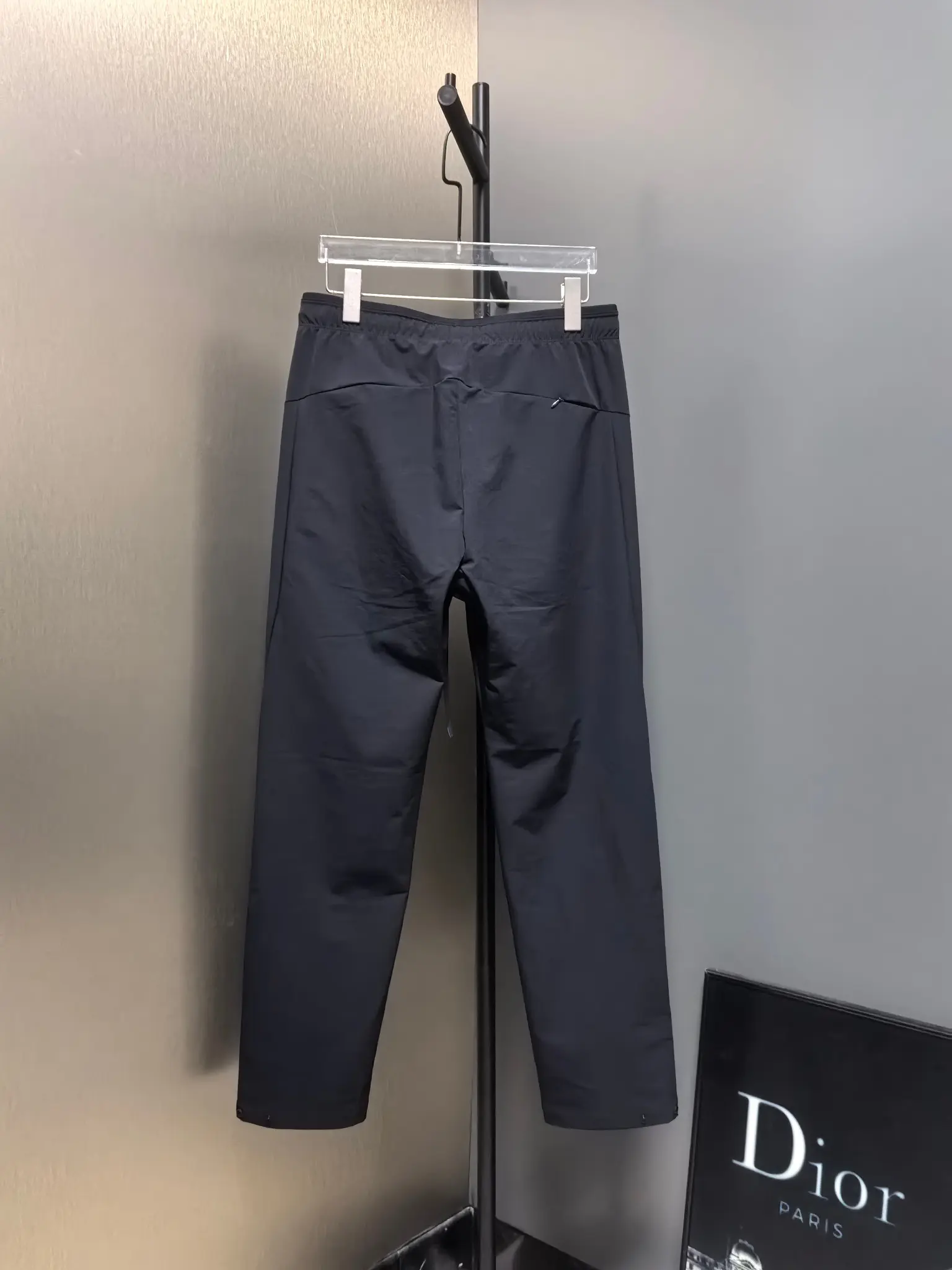 Men's Outdoor Performance Trousers D31020812 — view 9