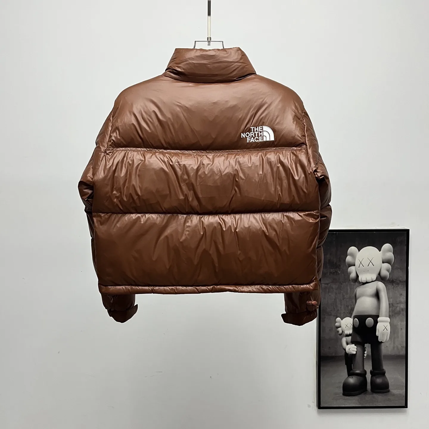 Nuptse Cropped Down-Filled Puffer Jacket D31018952 — view 3