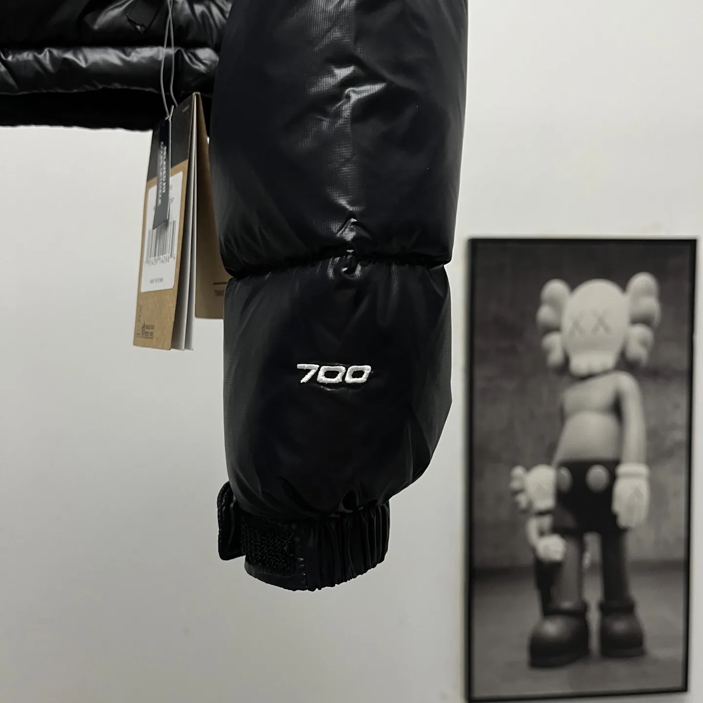 Nuptse Cropped Down-Filled Puffer Jacket D31018948 — view 7