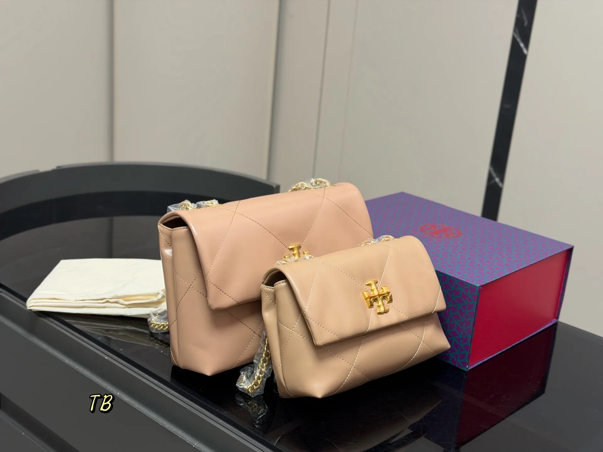 Kira Quilted Flap Shoulder Bag D31018295 — view 12