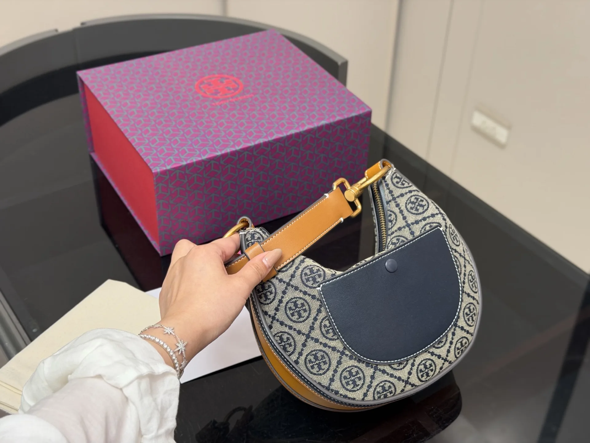 Monogram Canvas Crescent Shoulder Bag D32018286 — view 7