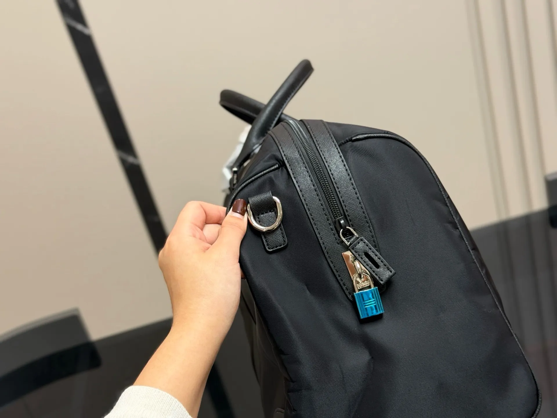 Prada Keepall Travel Bag D33017905 — view 7