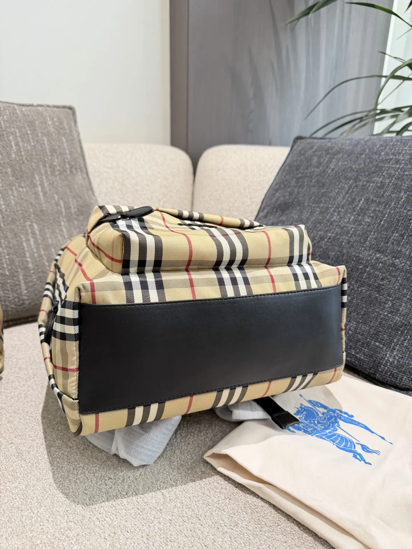 Burberry Vintage Check Nylon Backpack D34018058 — view 3