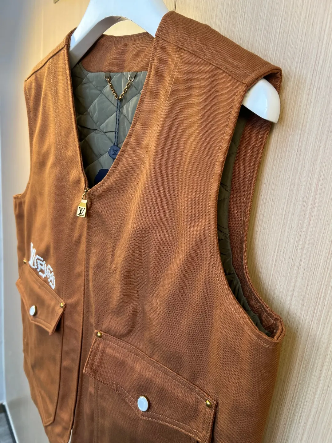 Louis Vuitton x Nigo Embroidered Workwear Gilet D35019248 — view 7