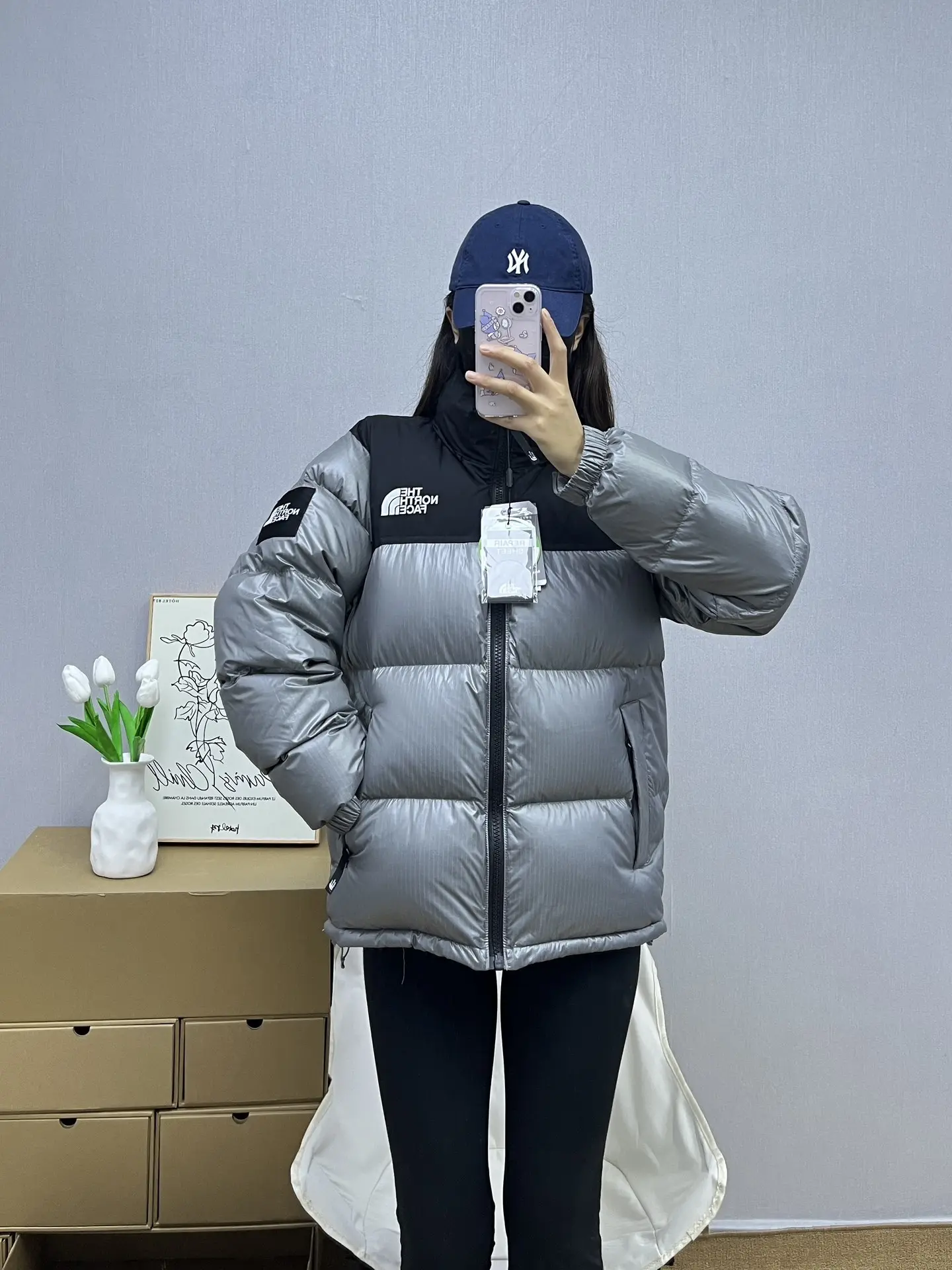 1996 Retro Nuptse Down Jacket D35019035 — view 3