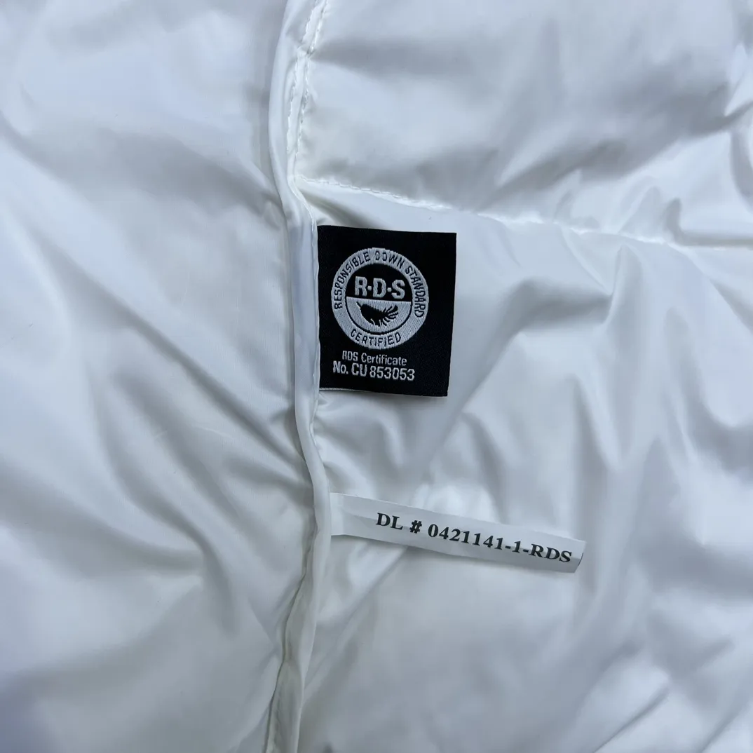 1996 Retro Nuptse Down-Filled Puffer Jacket D35019038 — view 8
