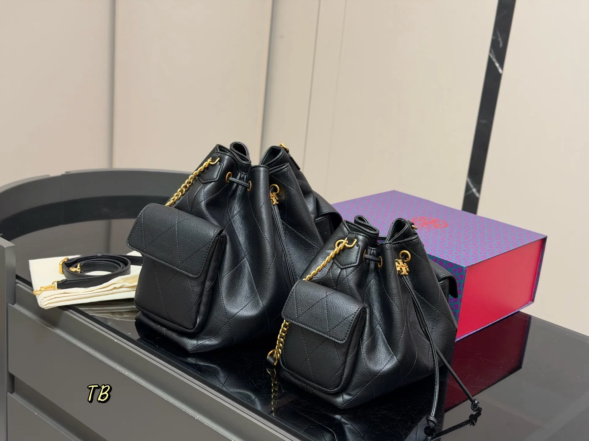 Romy Quilted Leather Bucket Bag D35518290