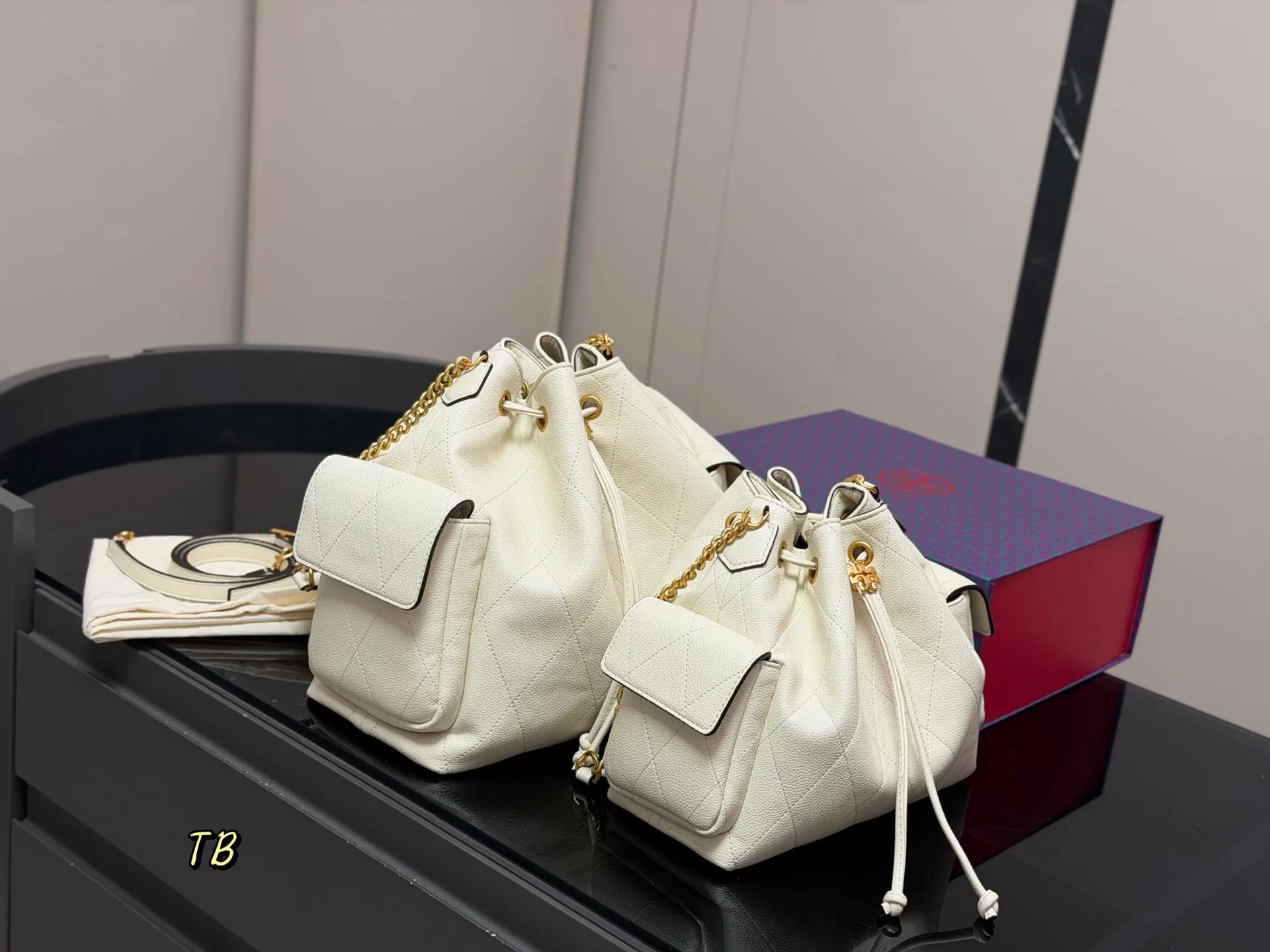 Tory Burch Romy Quilted Leather Bucket Bag D35518291 — view 2