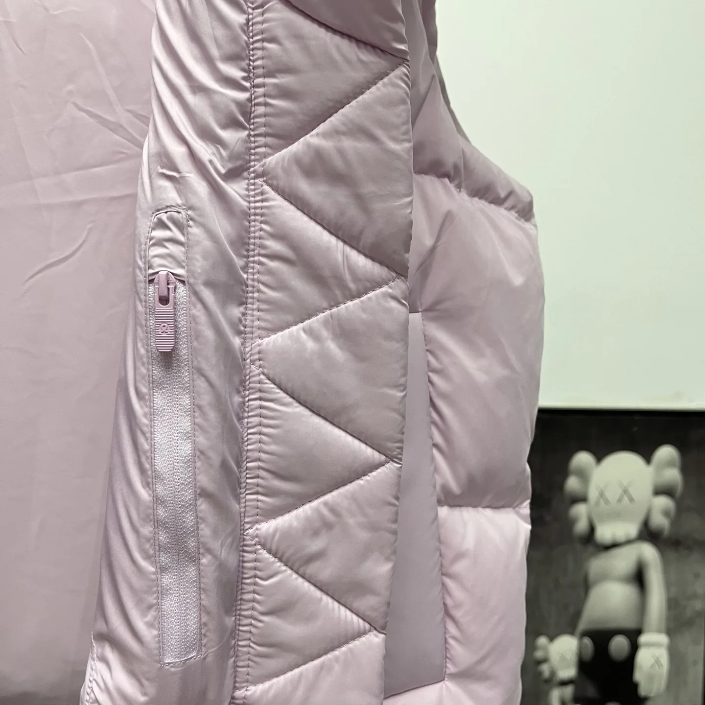 Wunder Puff Hooded Down Vest D36019023 — view 7