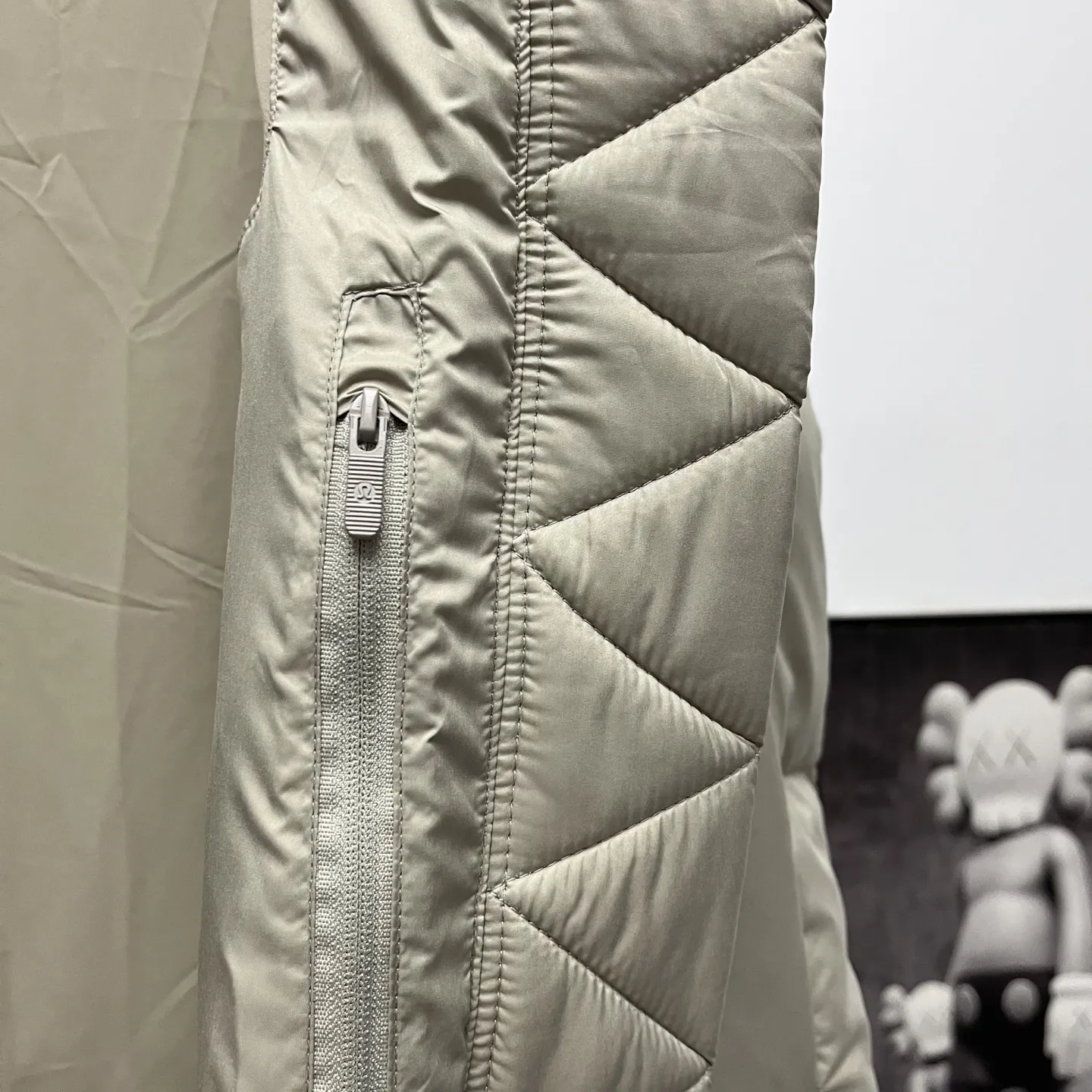 Wunder Puff Hooded Down Gilet D36019022 — view 7