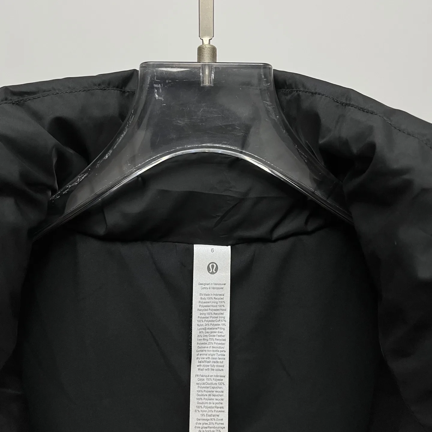 Wunder Puff Hooded Down Vest D36019020 — view 8