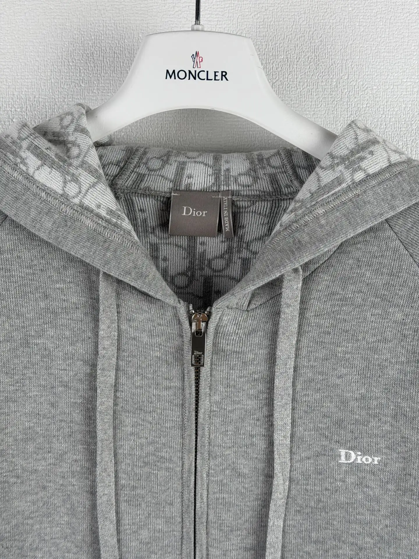 Oblique Jacquard Hooded Knit Cardigan D36523632 — view 5