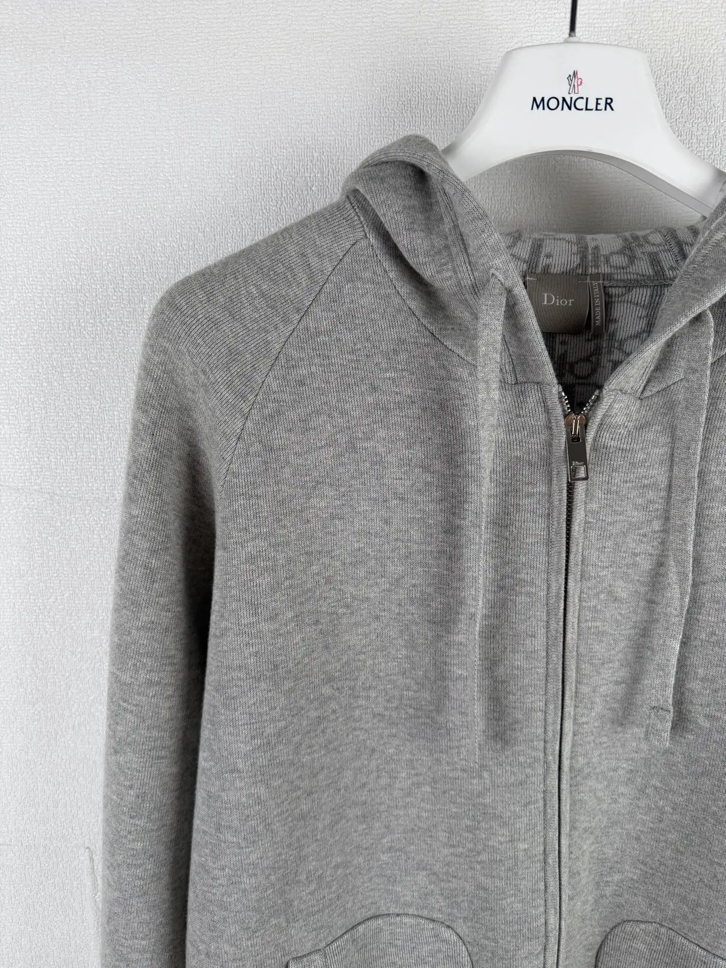 Oblique Jacquard Hooded Knit Cardigan D36523632 — view 9