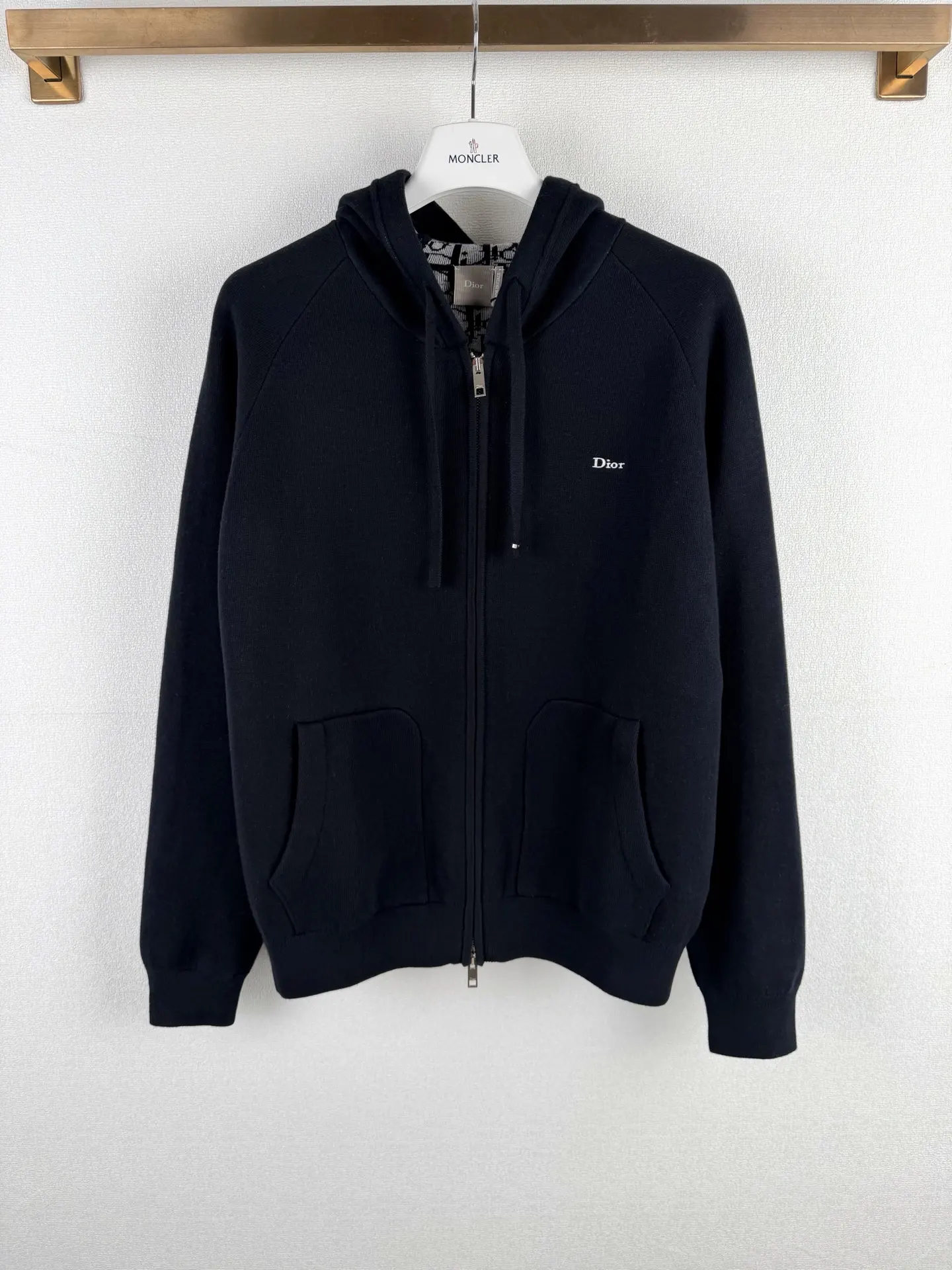 Oblique Jacquard Hooded Knit Cardigan D36523631