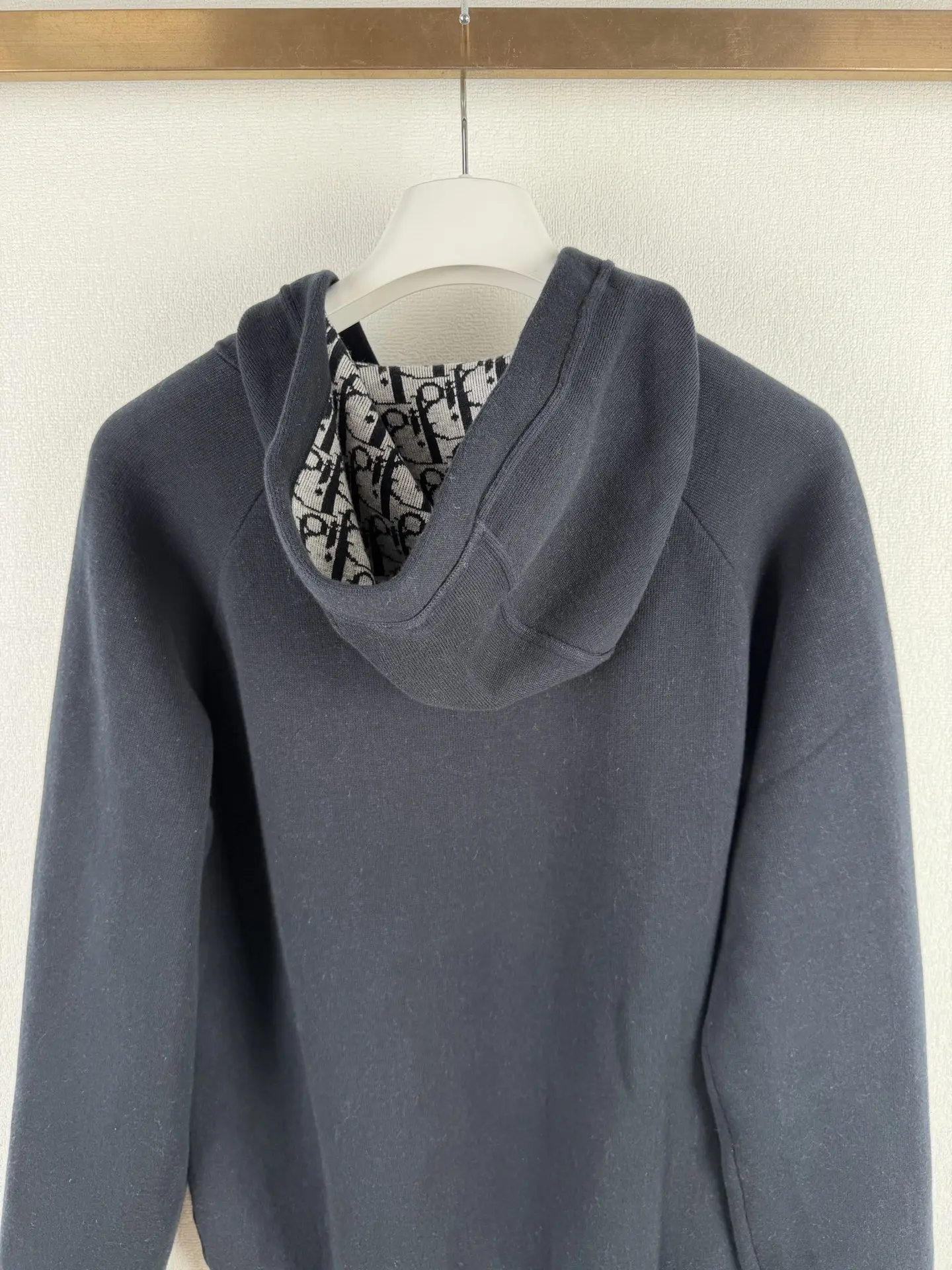 Oblique Jacquard Hooded Knit Cardigan D36523631 — view 4
