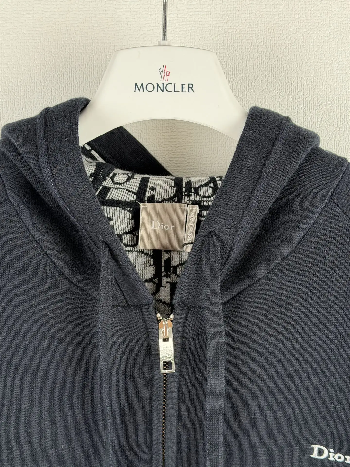 Oblique Jacquard Hooded Knit Cardigan D36523631 — view 5
