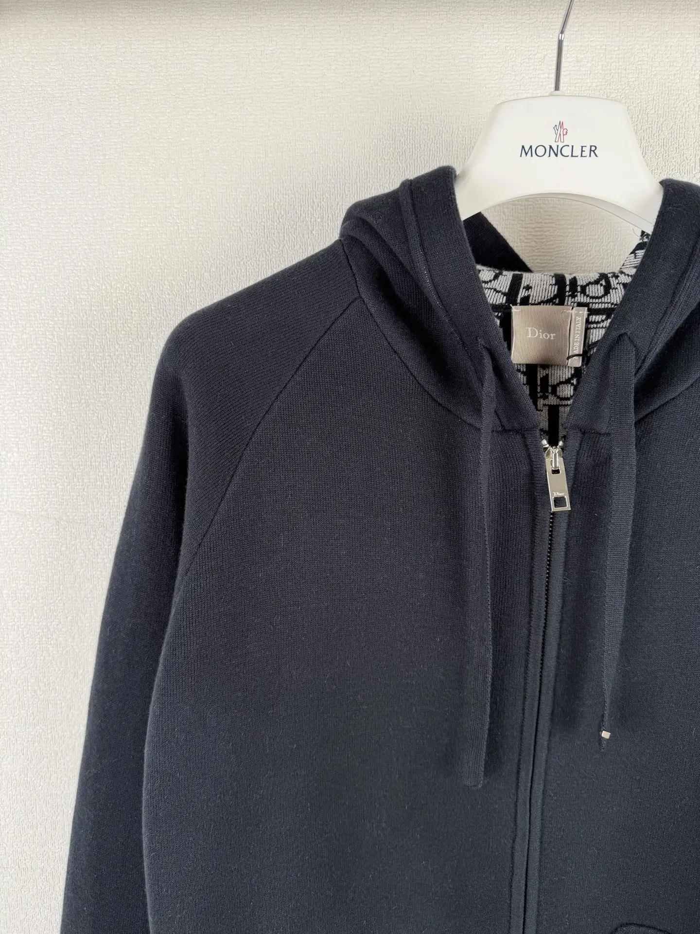 Oblique Jacquard Hooded Knit Cardigan D36523631 — view 7