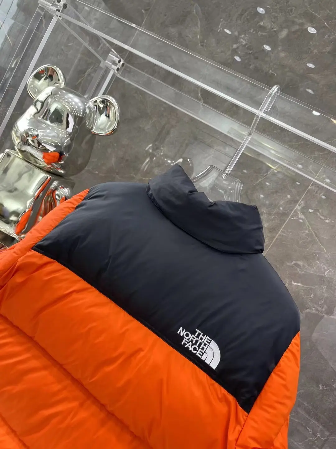 1996 Retro Nuptse Down-Filled Puffer Jacket D37020759 — view 9