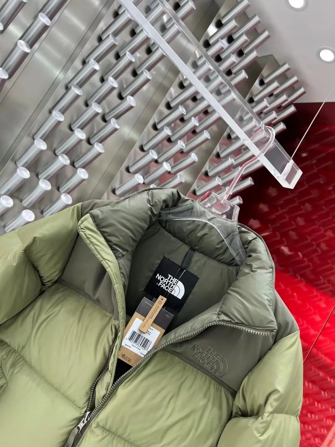1996 Retro Nuptse Down-Filled Puffer Jacket D37020762 — view 5
