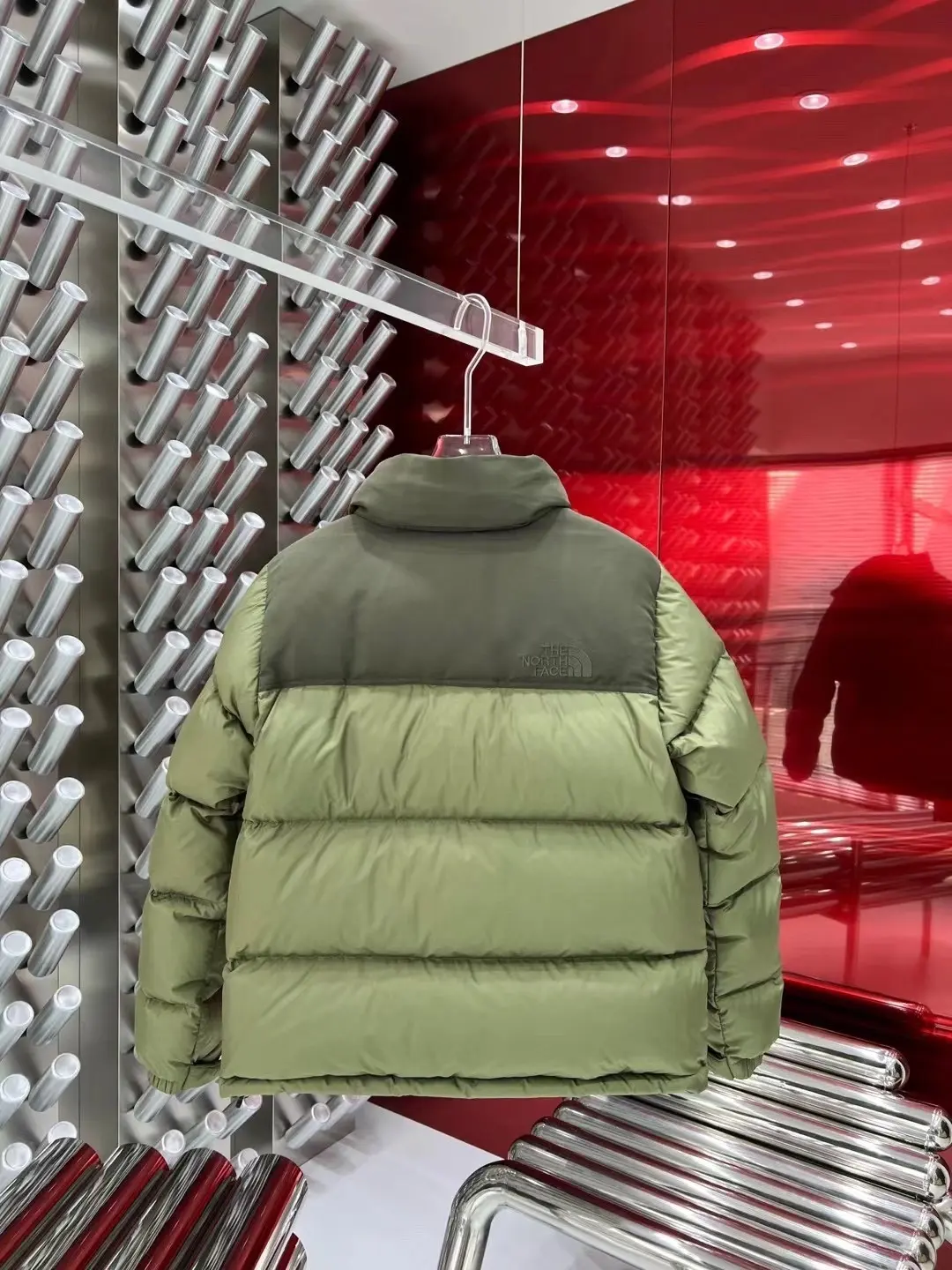 1996 Retro Nuptse Down-Filled Puffer Jacket D37020762 — view 8