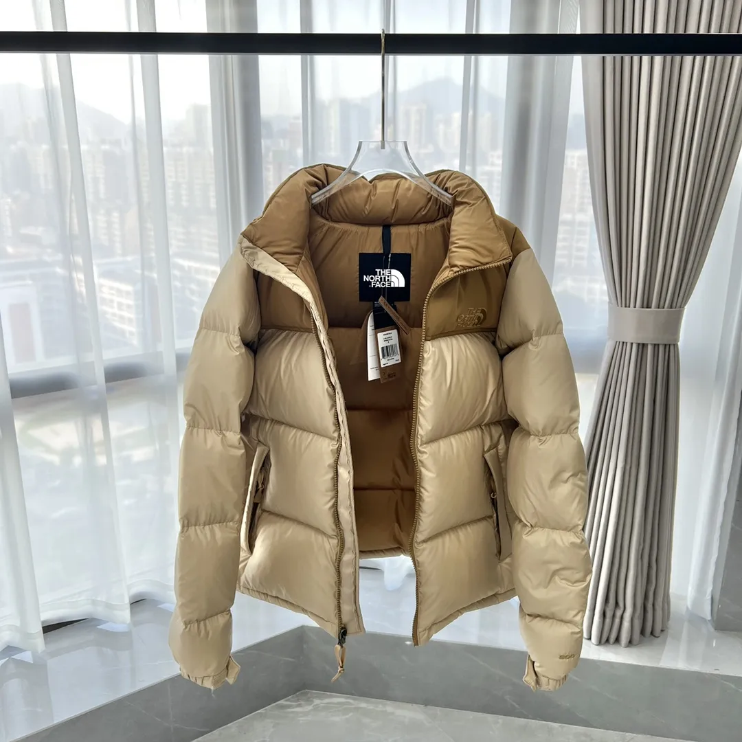 1996 Retro Nuptse Down-Filled Puffer Jacket D37020764 — view 4