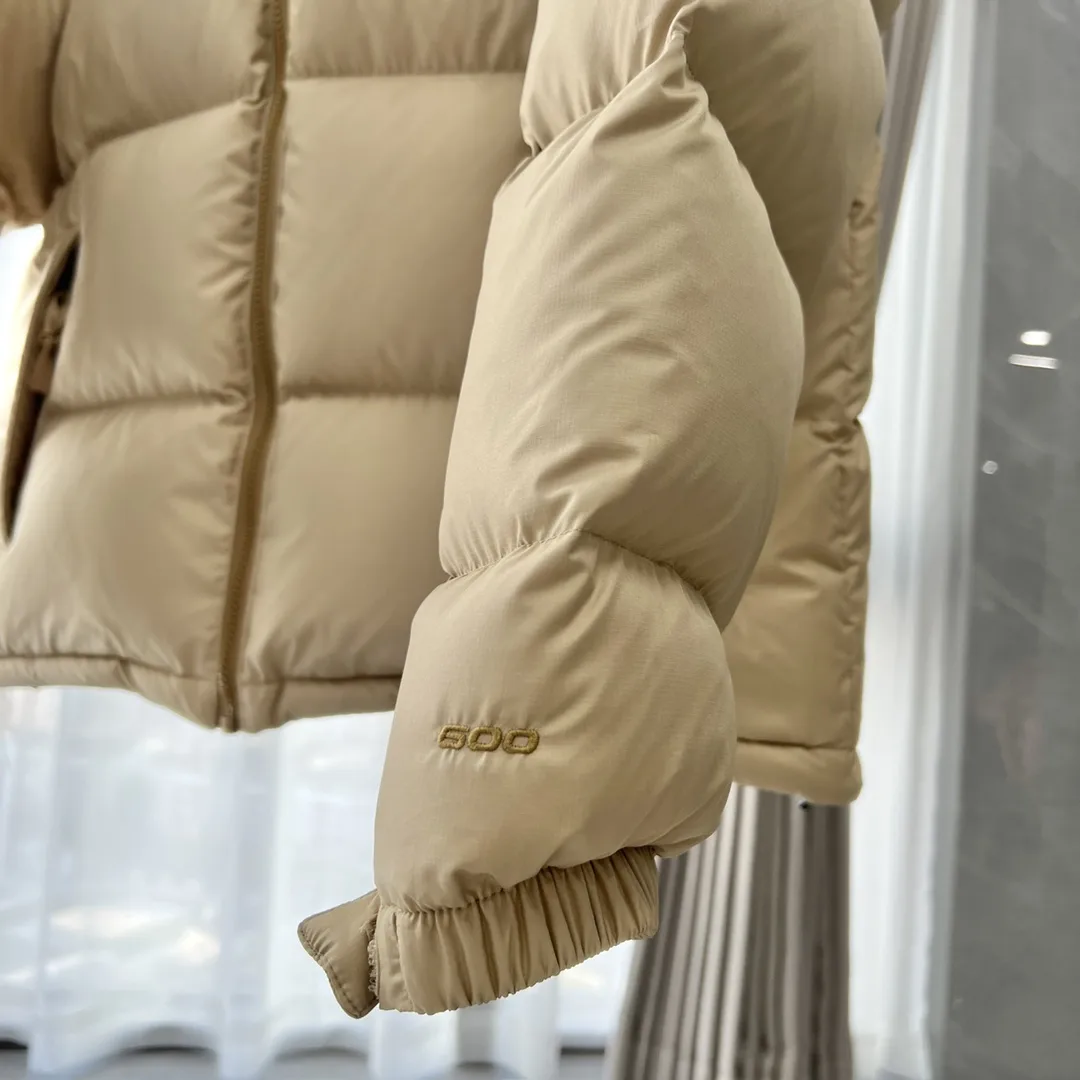 1996 Retro Nuptse Down-Filled Puffer Jacket D37020764 — view 6