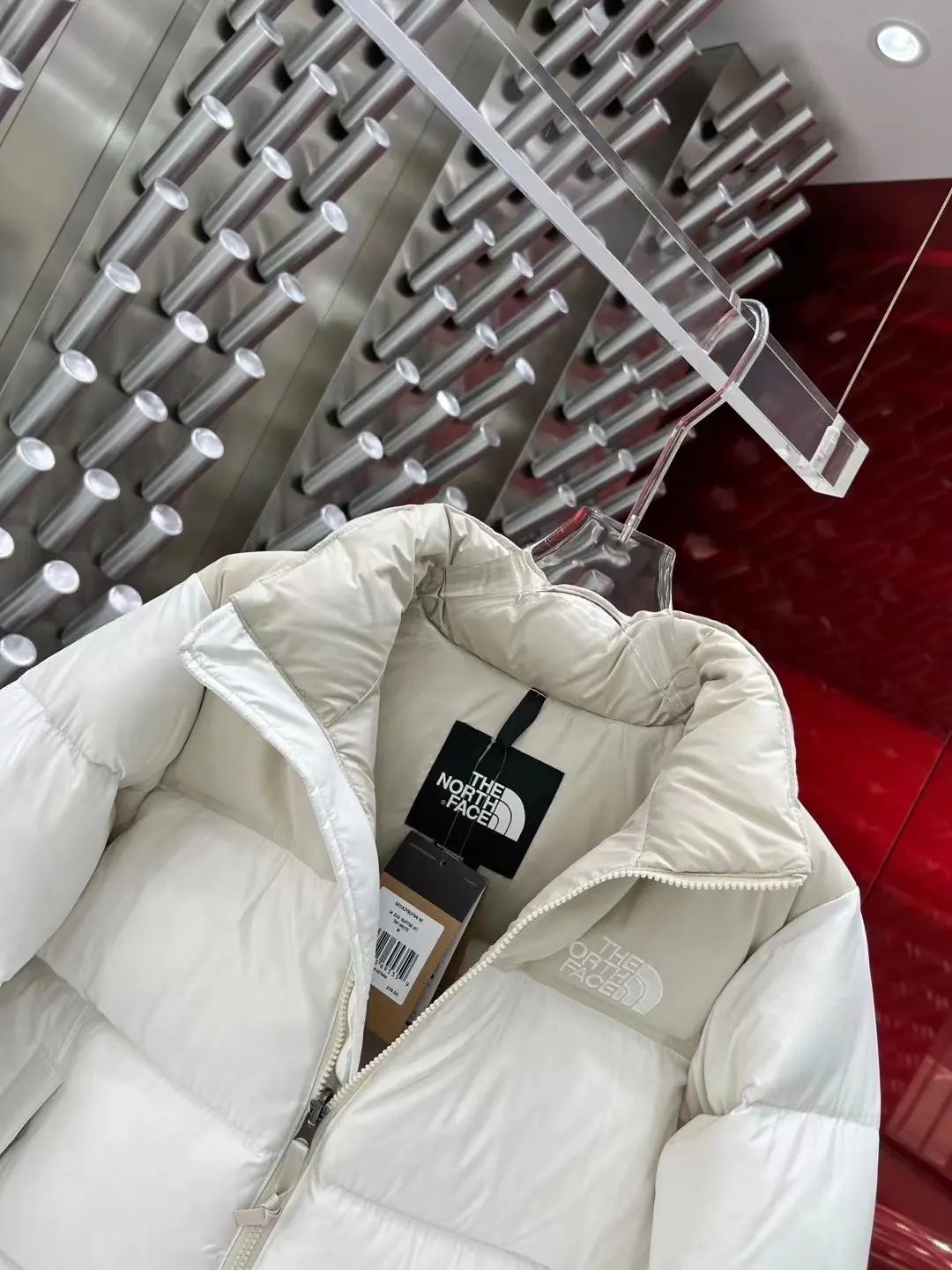 1996 Retro Nuptse Down-Filled Puffer Jacket D37020763 — view 7